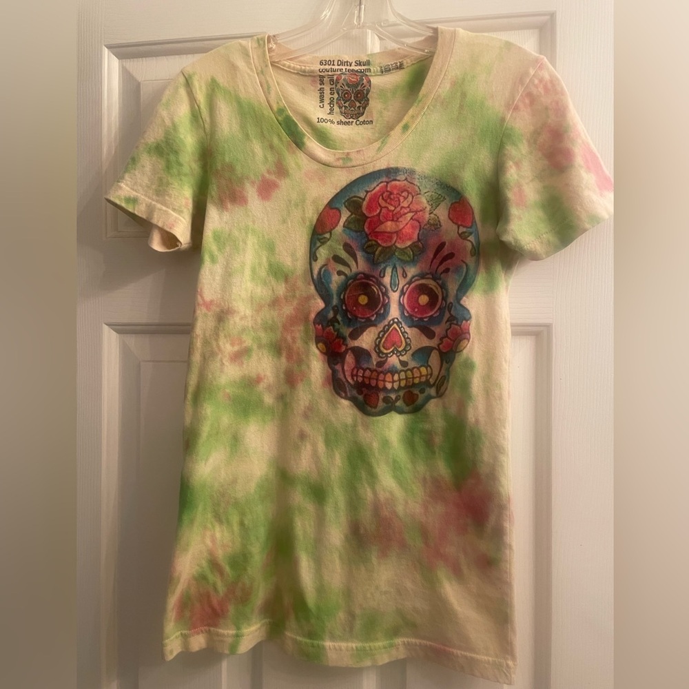 Floral Skull Tie-Dye Tee
